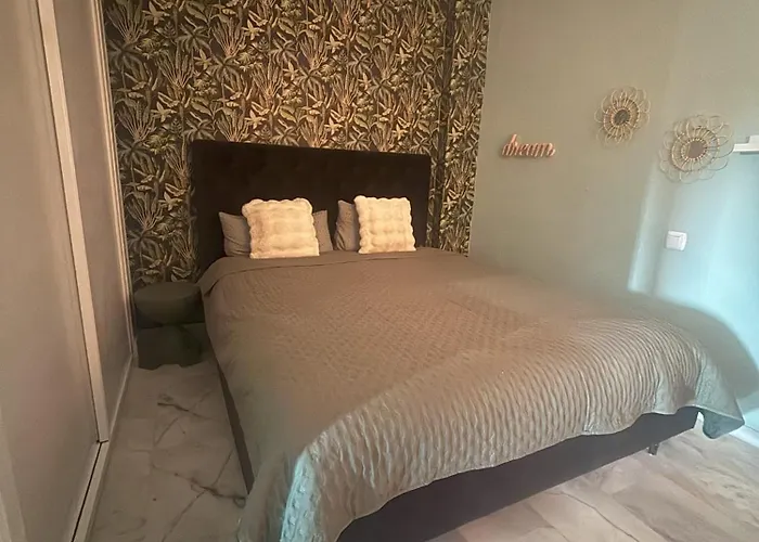 La Vida - - Seaview Apartament